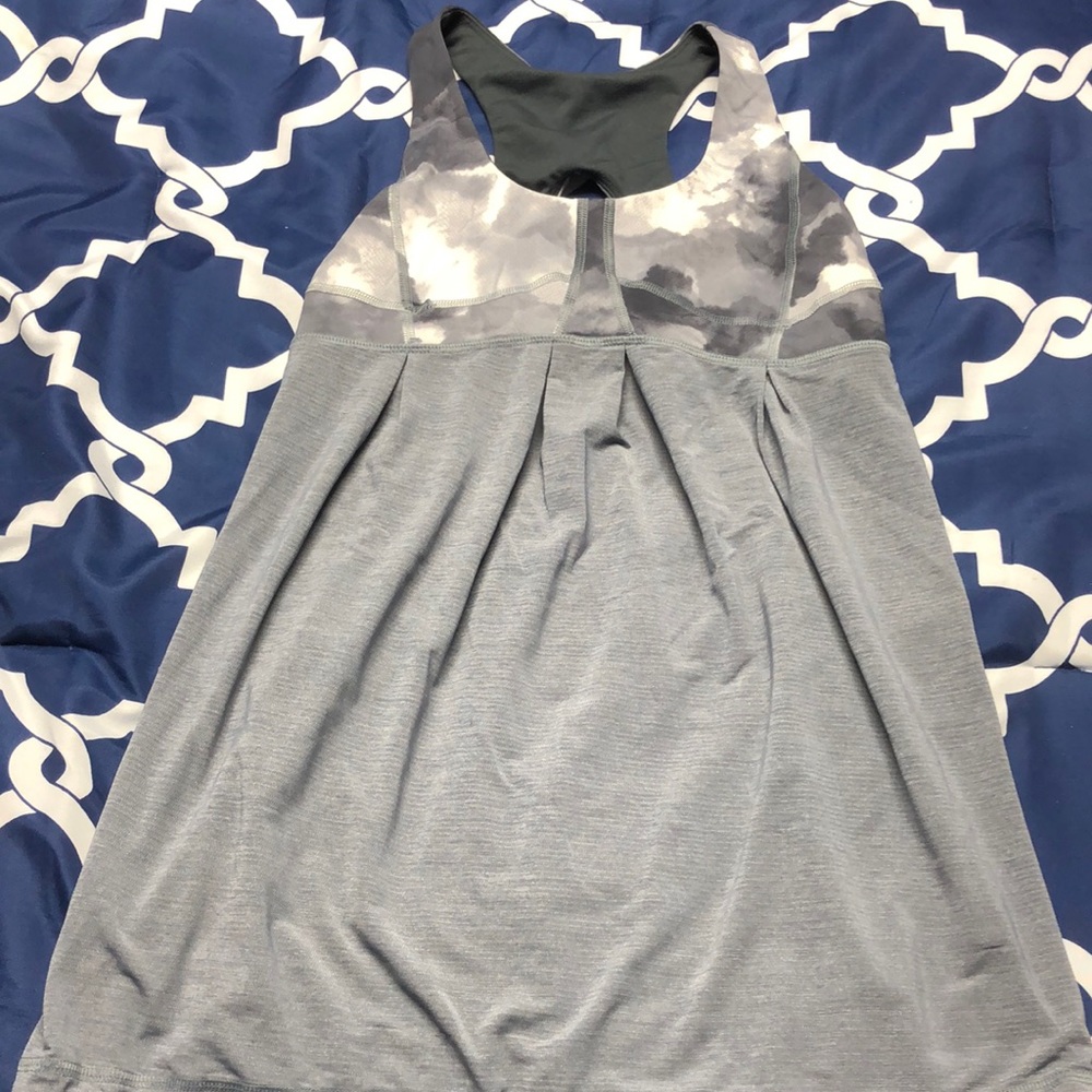 Lululemon Grey pullover workout tank top